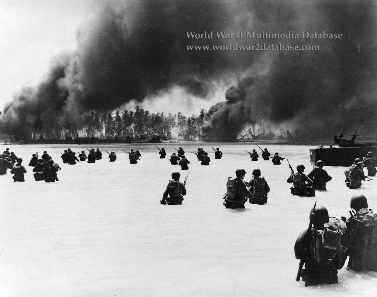 165th Infantry Regiment Lands on Yellow Beach